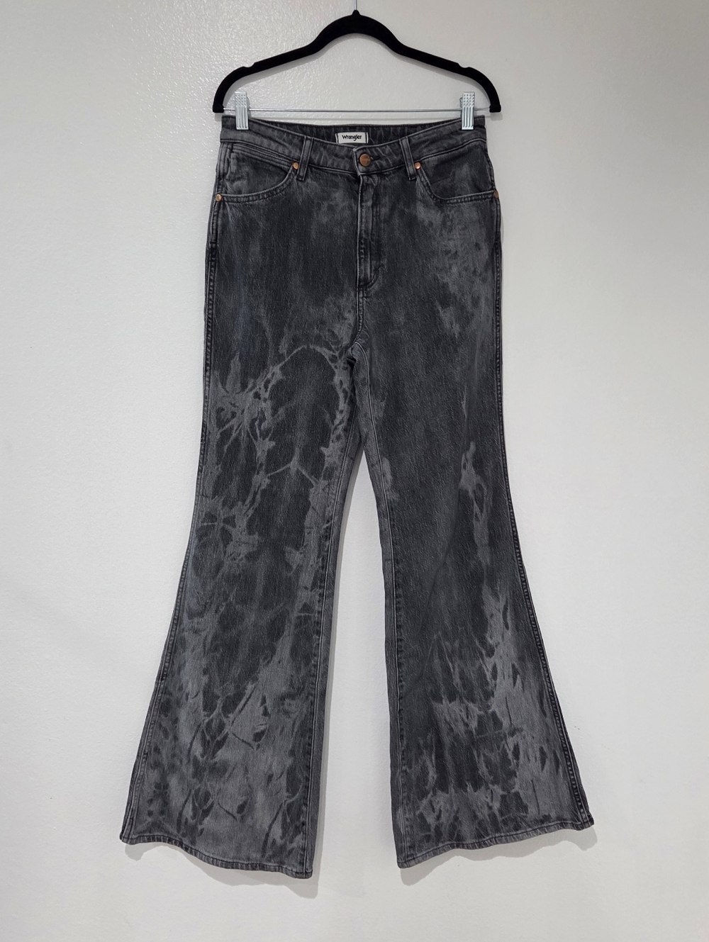 Wrangler Women's Wanderer Laser Acid Wash High Rise Flare Jeans - Picture 5 of 13